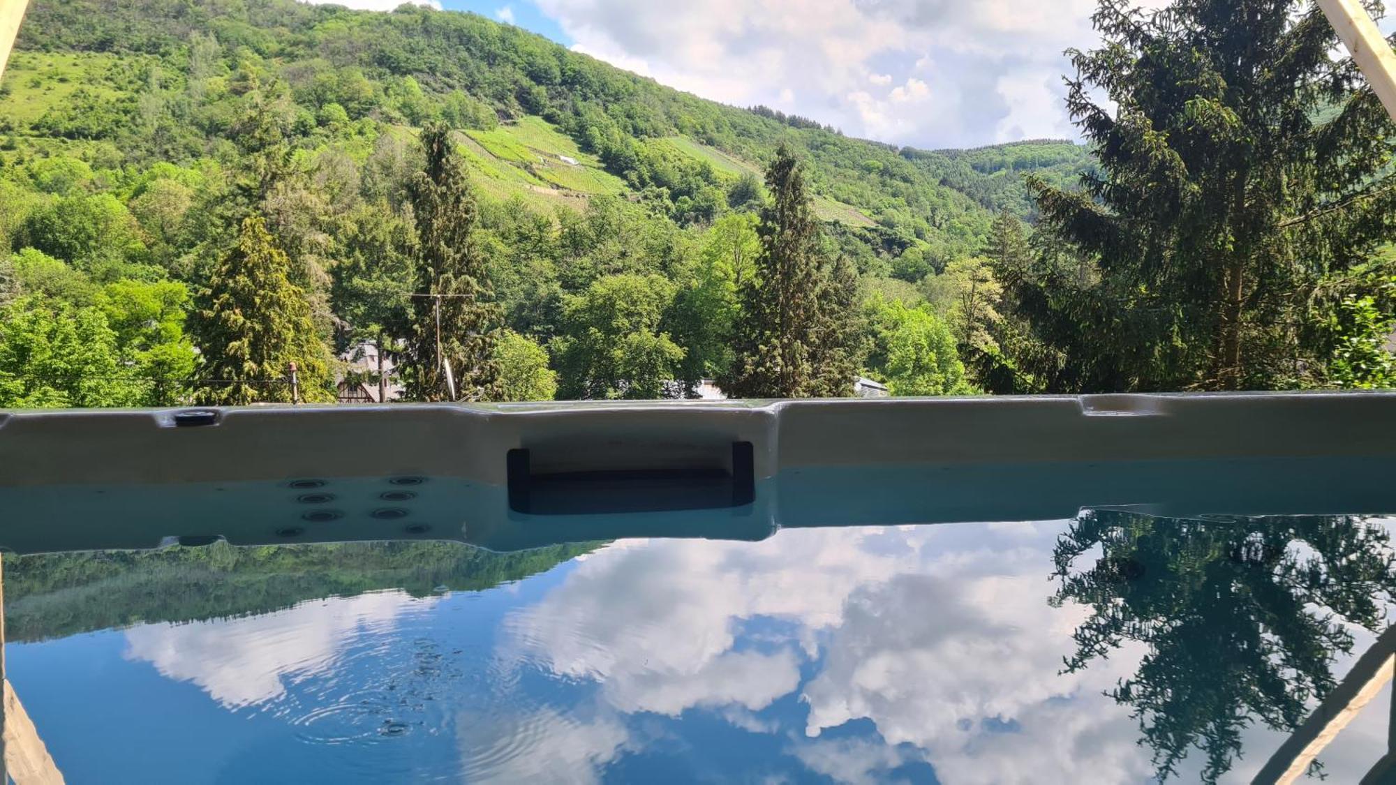 Waldhaus Zum Gechillten Hirsch In Der Natur, Bei Der Moseltherme Traben-Trarbach Bilik gambar